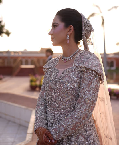 Ada-e-Noor