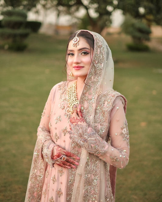Husn