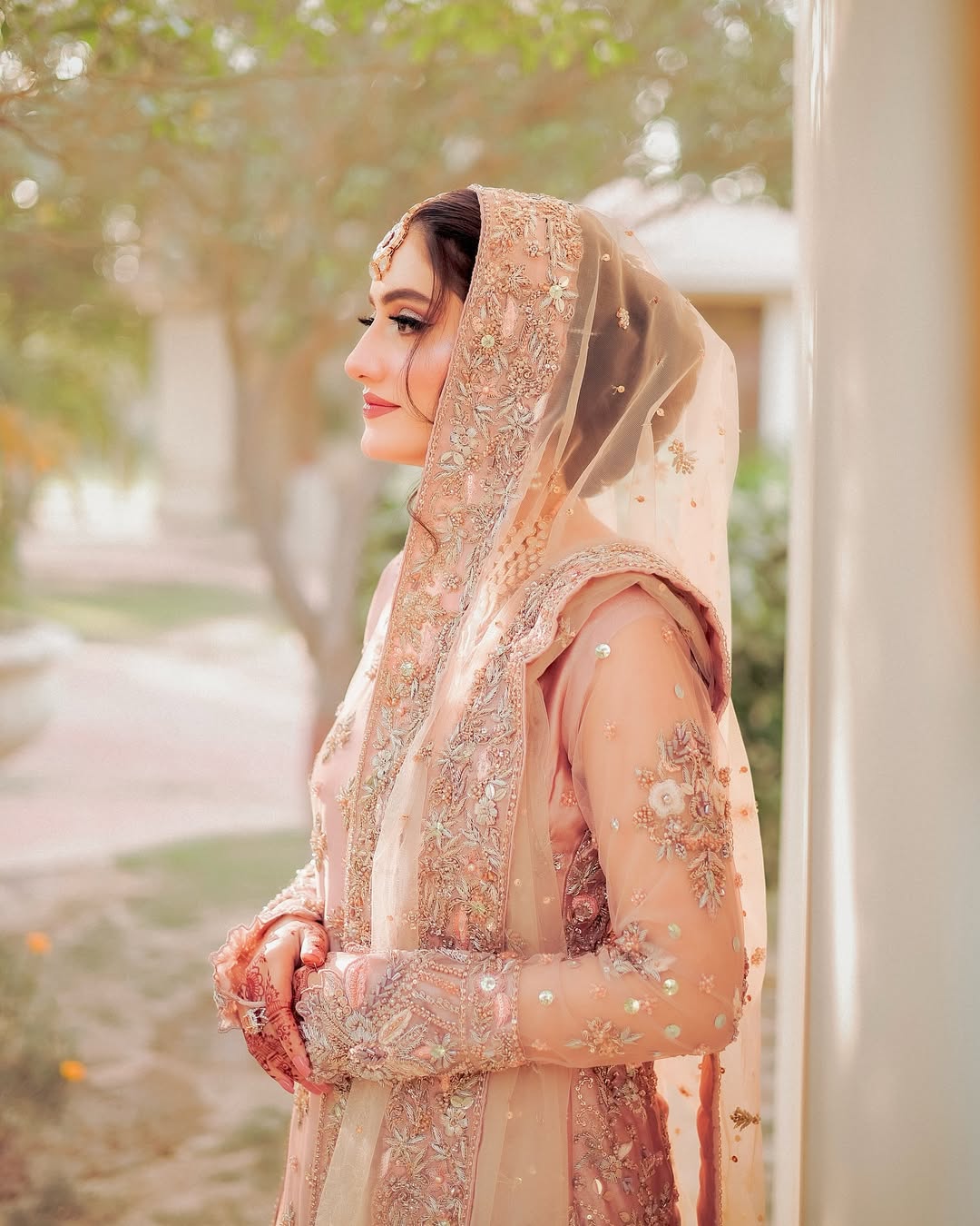 Husn